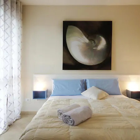 Foggia Apartments *